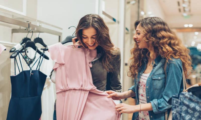 From Runway to Reality: How to Wear High Fashion Every Day